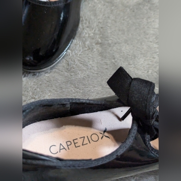 Capezio tap dance shoes size 1 in black patent leather excellent condition - Picture 3 of 10